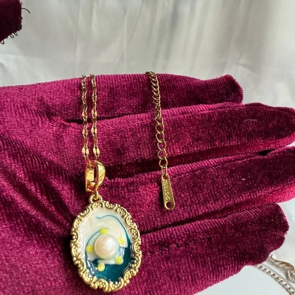 Anthropologie Gold and Blue Cameo Necklace - Picture 10 of 11